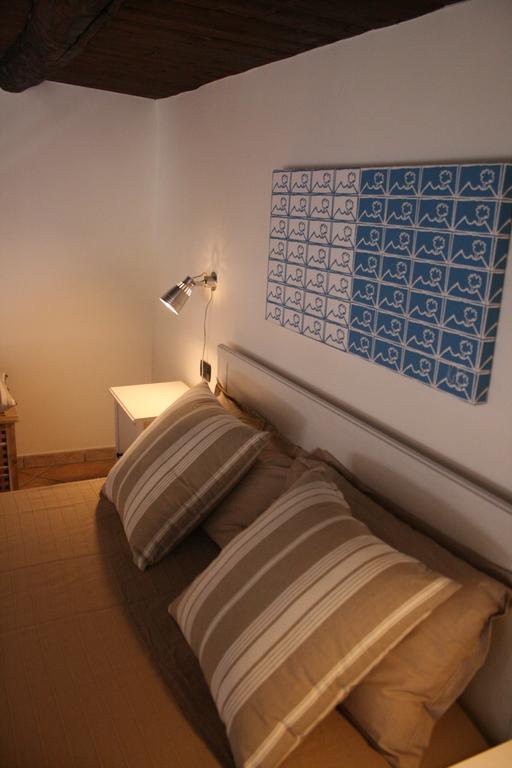 Apartment 25 نابولي الغرفة الصورة