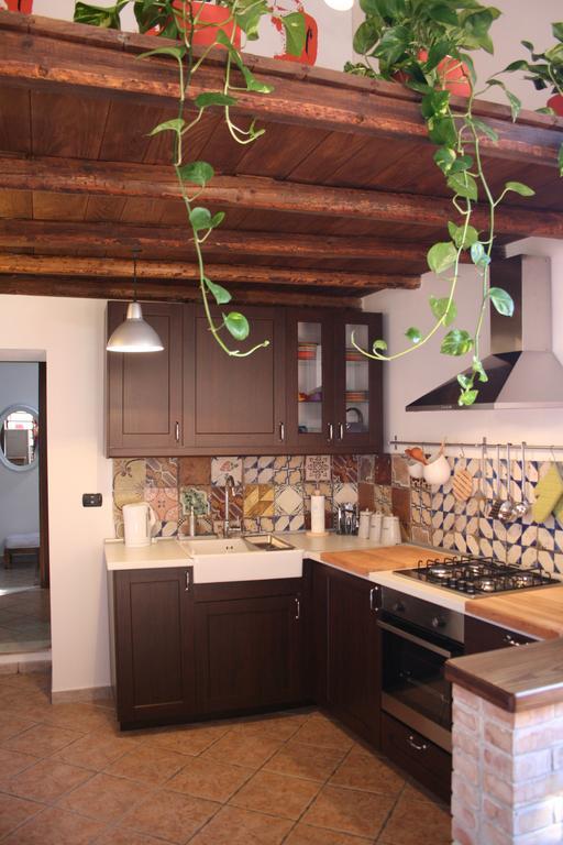Apartment 25 نابولي الغرفة الصورة