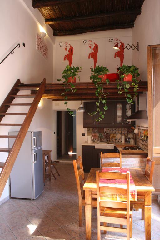 Apartment 25 نابولي الغرفة الصورة